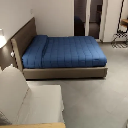 San Francesco And With Terrace In Locazione Turistica