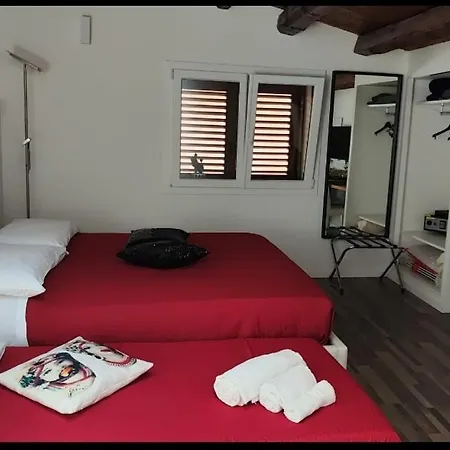 San Francesco And With Terrace In Locazione Turistica