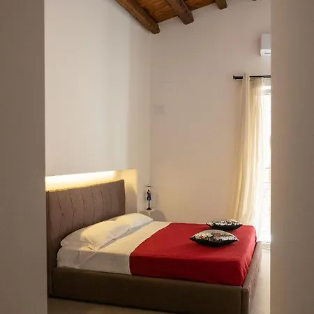 San Francesco And With Terrace In Locazione Turistica Panzió