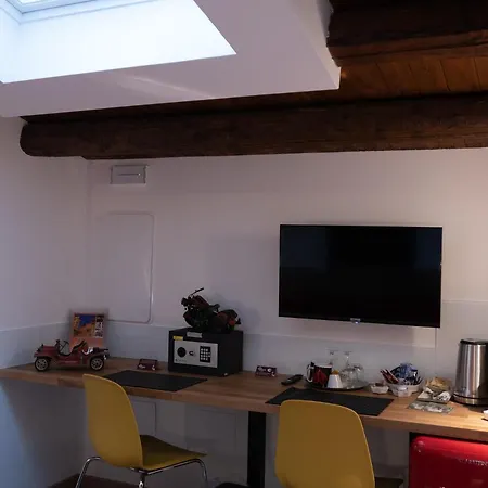 San Francesco And With Terrace In Locazione Turistica Panzió 4*